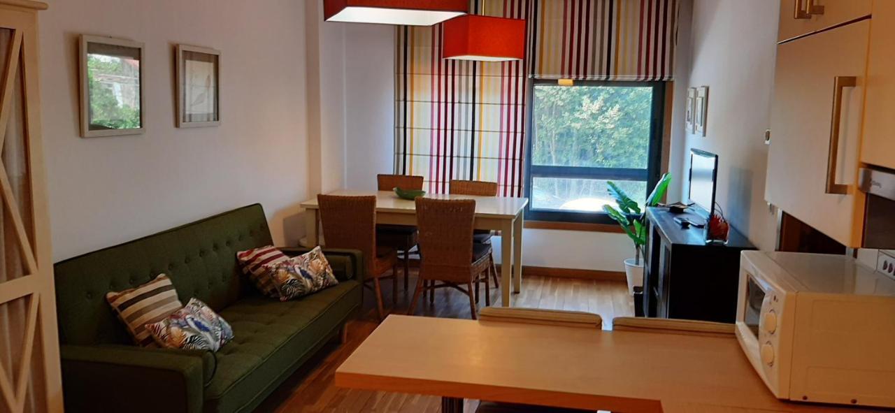 Apartamento Centro De Sanxenxo Con Garaje Exterior photo